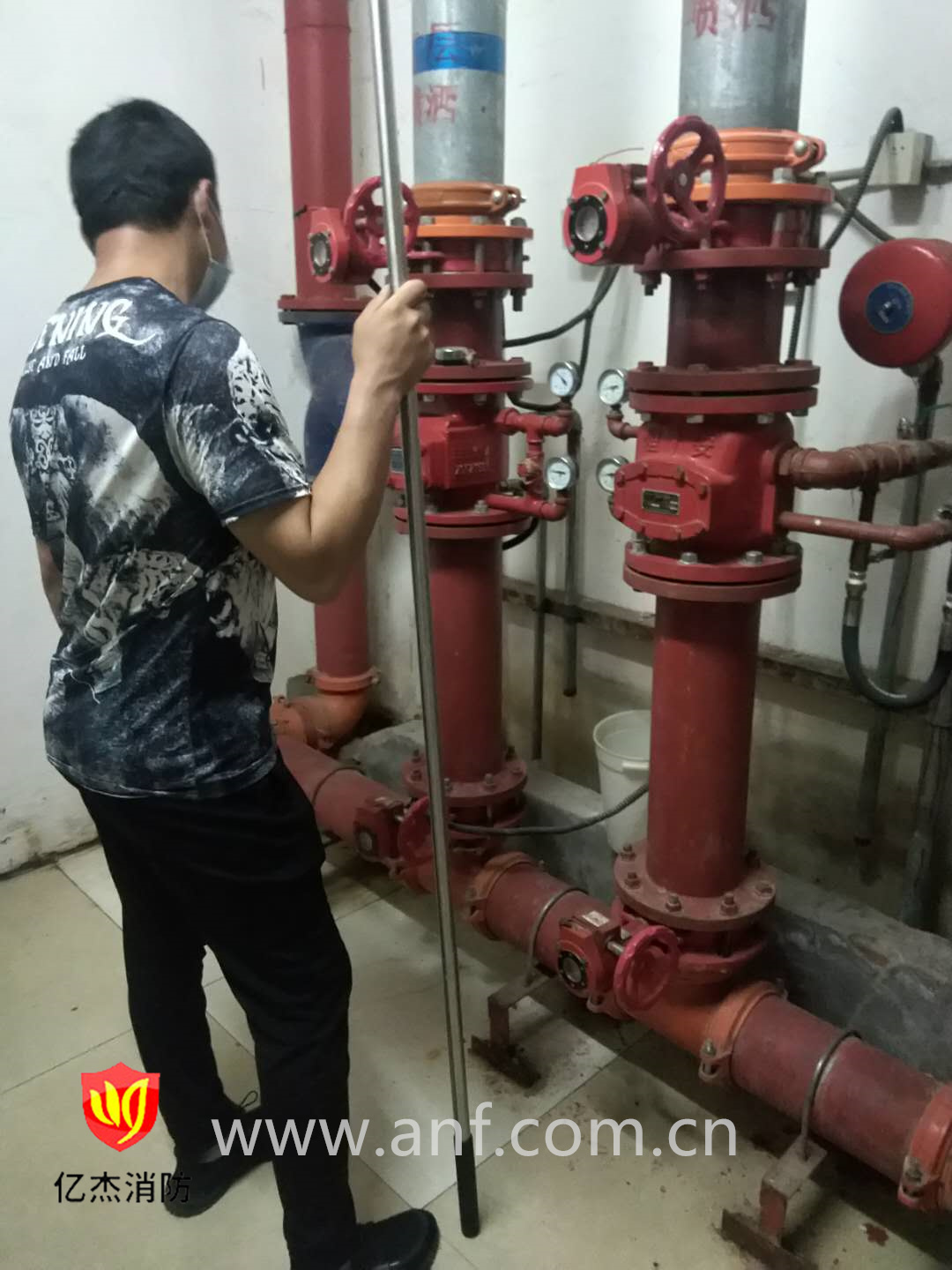 氣體滅火系統(tǒng)常見(jiàn)構(gòu)氣體滅火系統(tǒng)常見(jiàn)構(gòu)件及其作用！